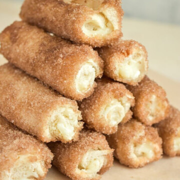 Bread Cream Roll
