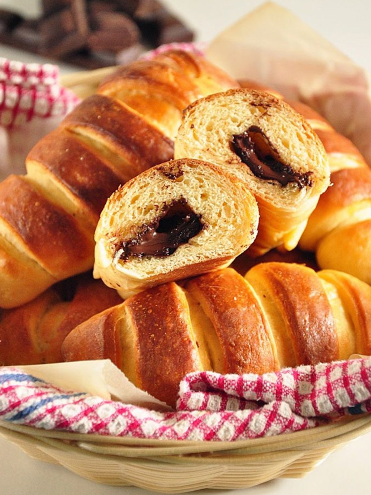 Chocolate Bread Roll