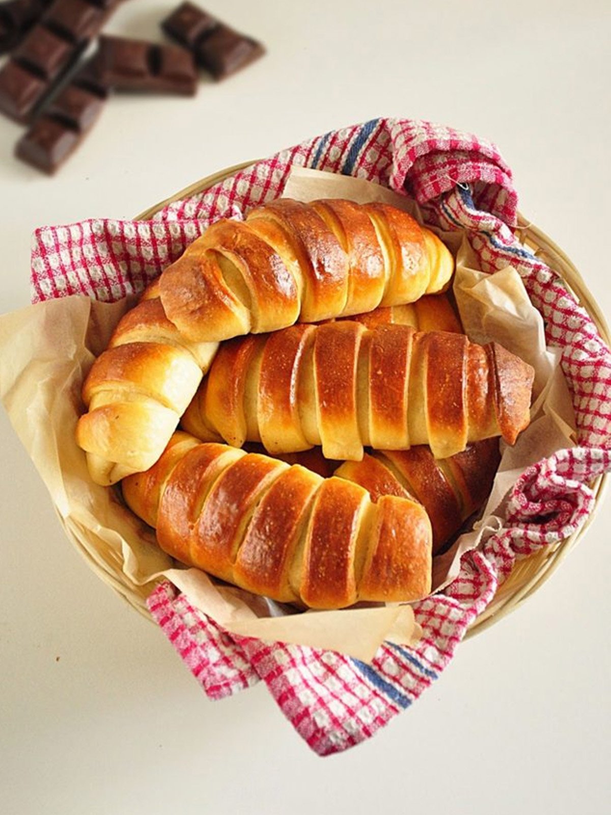 Chocolate Bread Roll