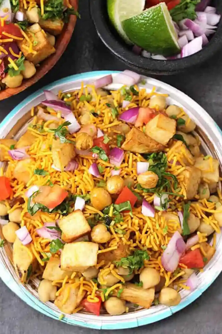Aloo Chana Chaat