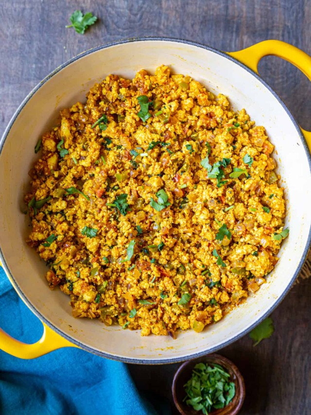 Craving Something Healthy? This Palak Paneer Bhurji Is a Must-Try!